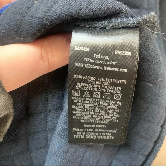 Ted Baker London Men’s Full Zip Whooty Navy Blue Quilted Jacket - Picture 5 of 13